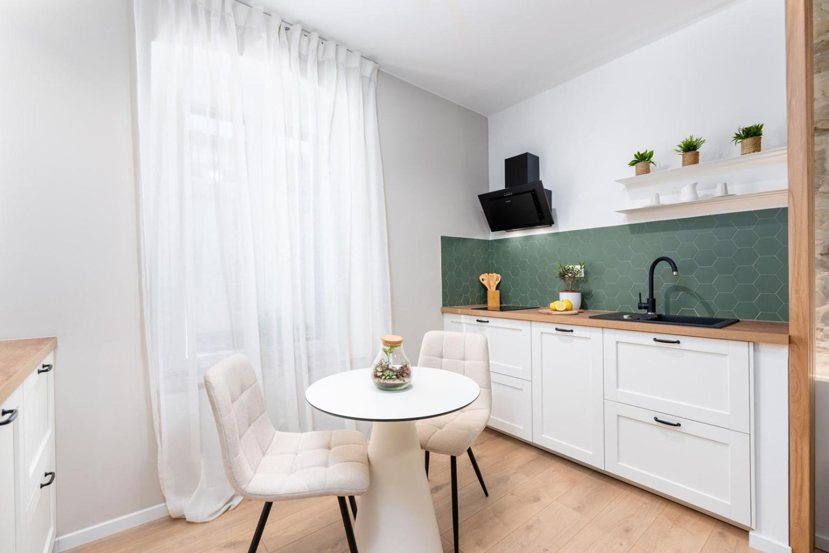 New Premium Apartment Rivetta โปเรช ภายนอก รูปภาพ